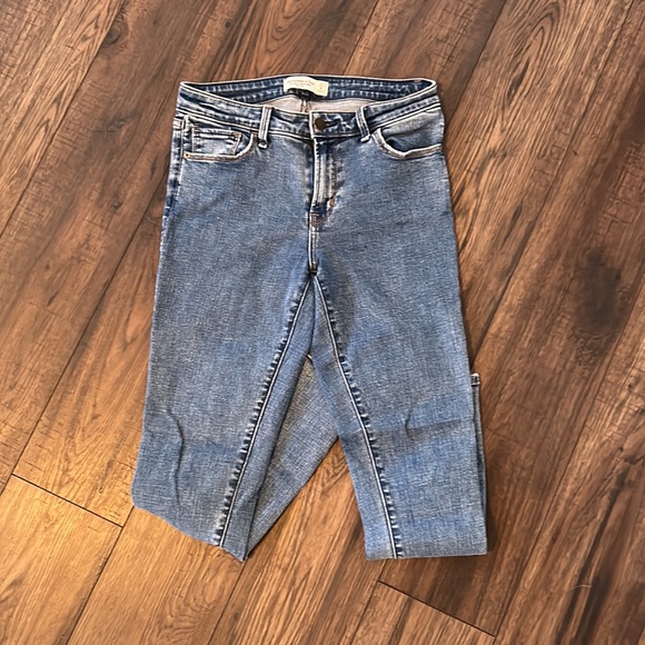 A&F Super Skinny Ankle - Picture 2 of 6